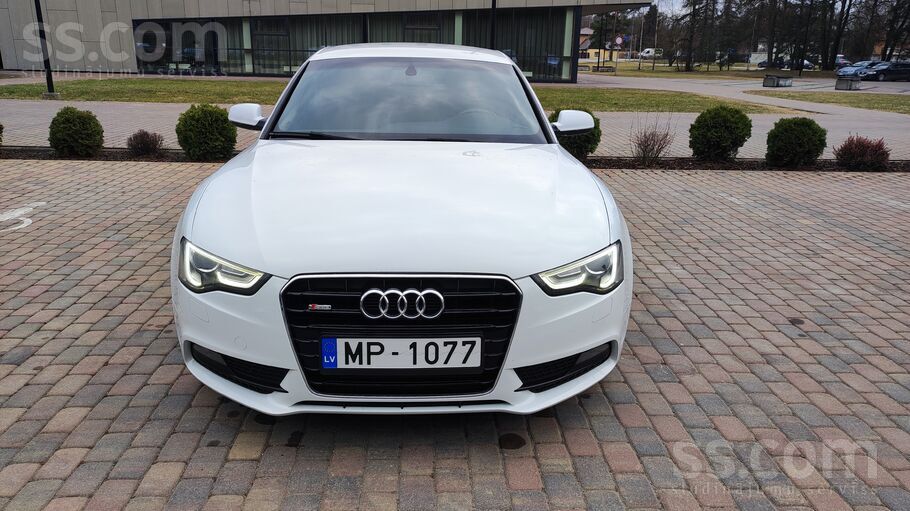 Audi Audi A5 Sportback S-line 2012g. 3.0tdi Automāts.