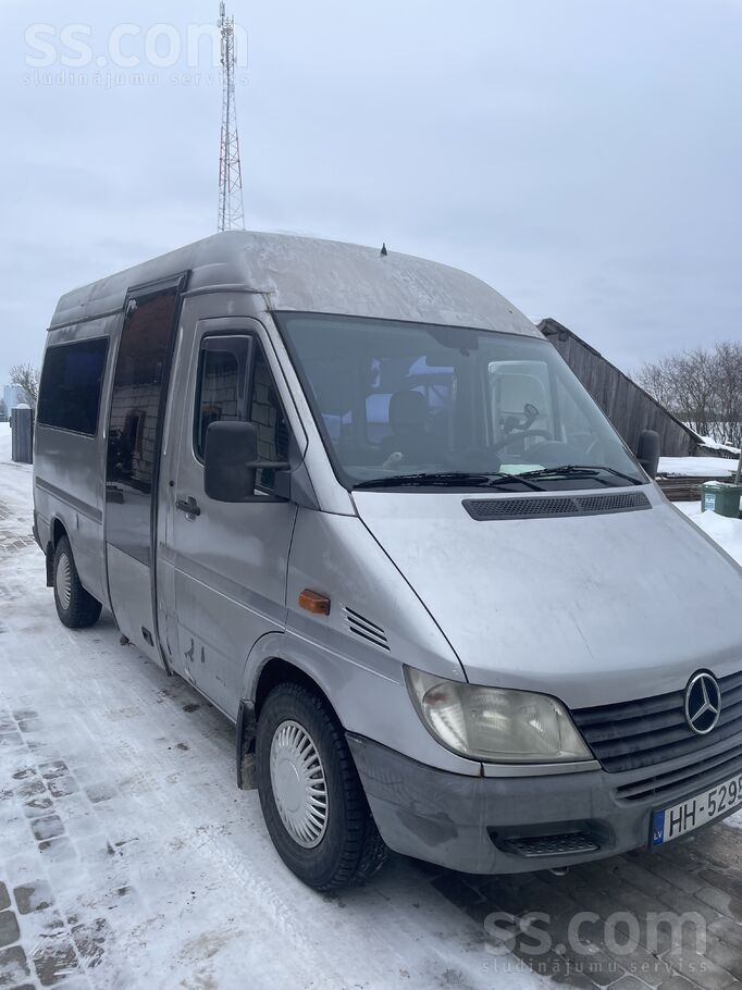 Mercedes Pārdodu sprinteri labā tehniskā stāvokli 