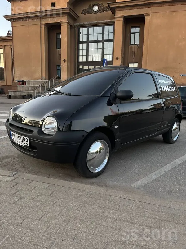 Renault Tikko no Nīderlandes. Automašīna ir labā stāvoklī.