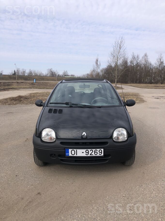 Tikko no Nīderlandes. Automašīna ir labā stāvoklī. Esmu ar to braucis bez pr