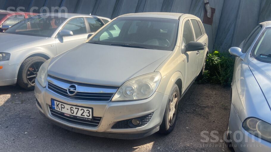 Opel Pārdod Opel Astra 1.6 bendzīns, automāts. 
