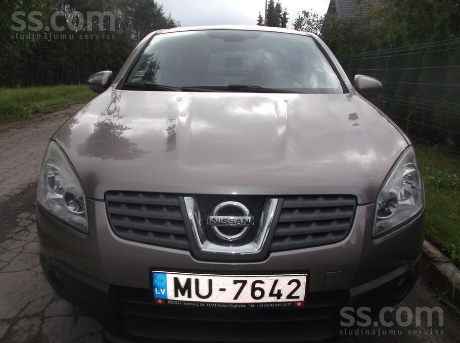 Продаю без техосмотра, такая как на фото, на ходу, хороший динамичный двигат