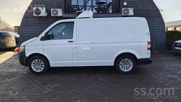Volkswagen Pārdod VW T5 ar divu temperatūras režīmu refrižera