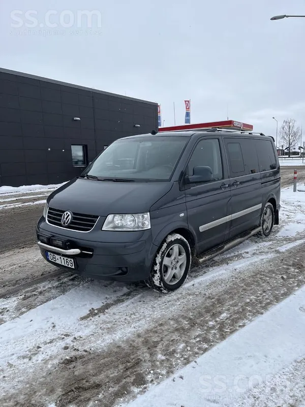 Volkswagen Lielisks multivan. 