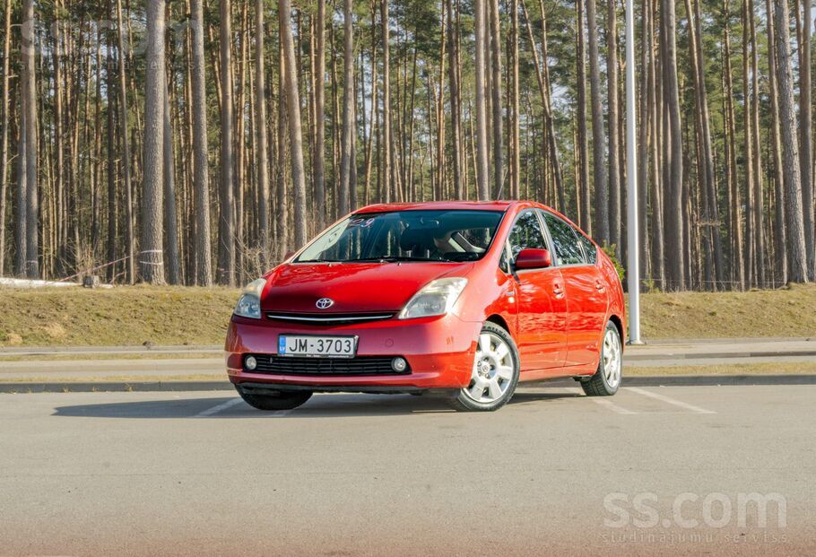 Toyota Prius 1.5l hibrīds. 57kw
Tehniskā apskate derīga līdz 08.2026
Vid.