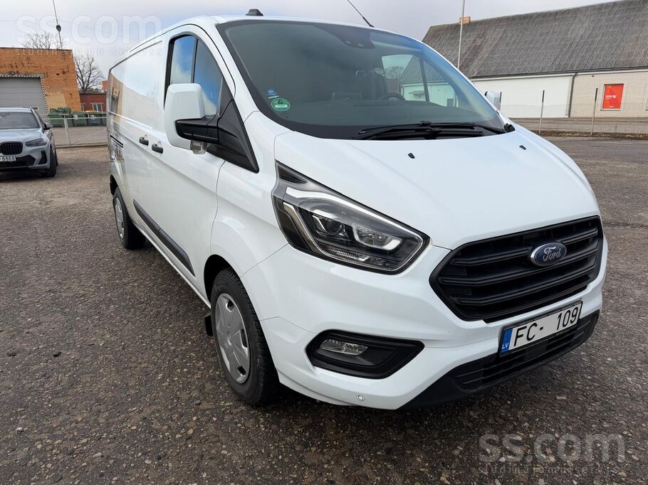 Ford Transit Custom Long 2.0D 167.Zs, autonomais sildītājs ar pulti, apsildā