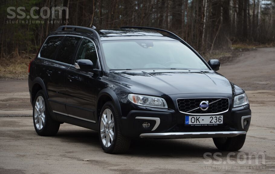 Volvo Tikko ievests-Volvo XC 70 Summum 2.4 Dīzelis 4×4 A