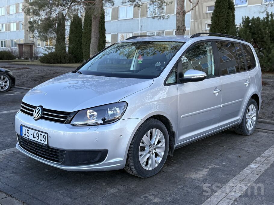 Volkswagen Pārdodu koptu un labi uzturētu vw touran 2.0 tdi 1