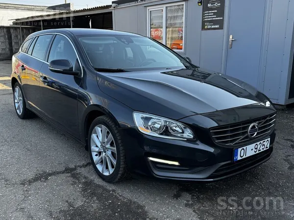 Volvo Volvo V60 2.0D 133 kW. Тех. осмотр до 12.05.2027, 