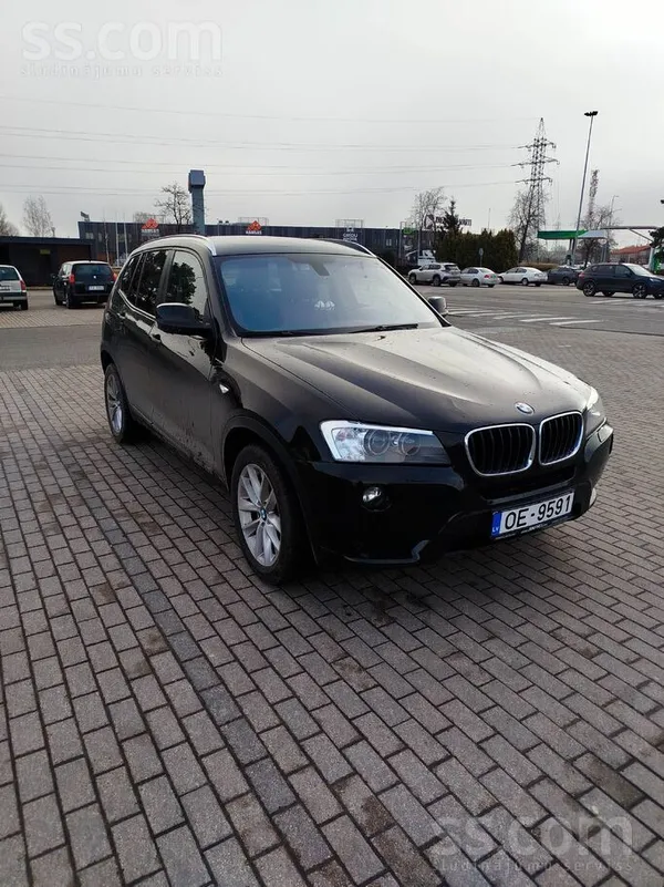 BMW Продаю. X-Drive. Все в порядке. Покупалась в Итали
