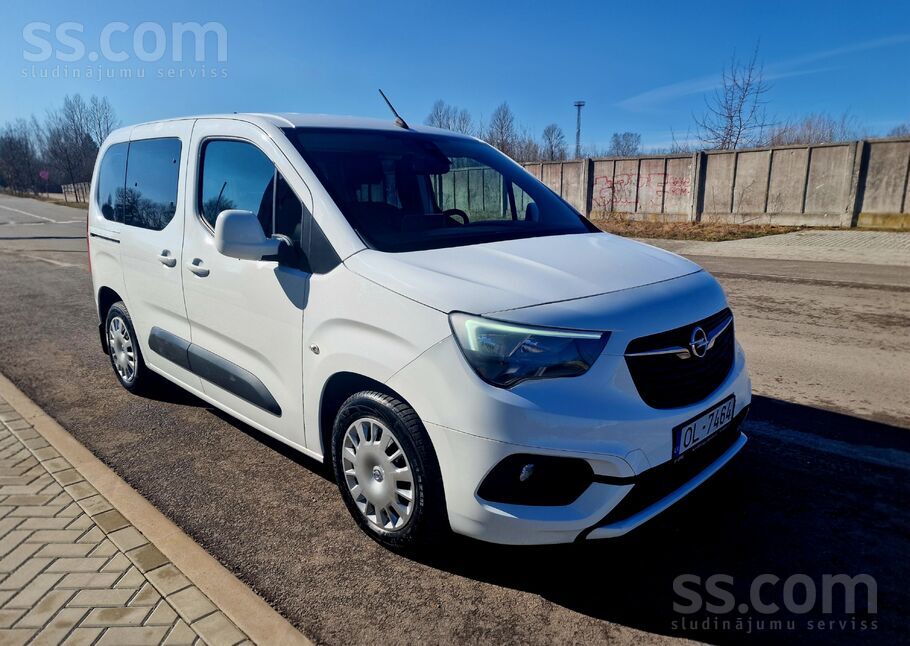 Opel Combo life, 5 vietas. 1, 5D 74Kw. Auto ir labā stāvoklī ar labu aprīkoj