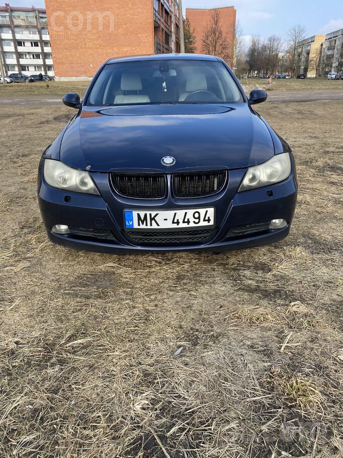 BMW 320d E90 
2006. gads, automātiskā ātrumkārba. 

Pārdod ekonomisku un