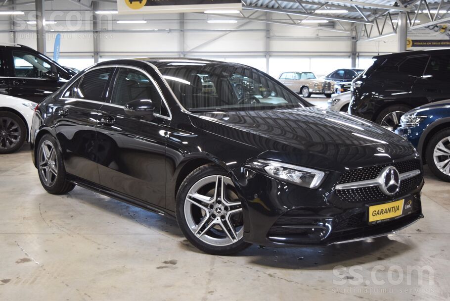 Mercedes-Benz A 180 Amg Design. 2020. gada. 1.4l benzīns, 100 Kw (136 Hp)