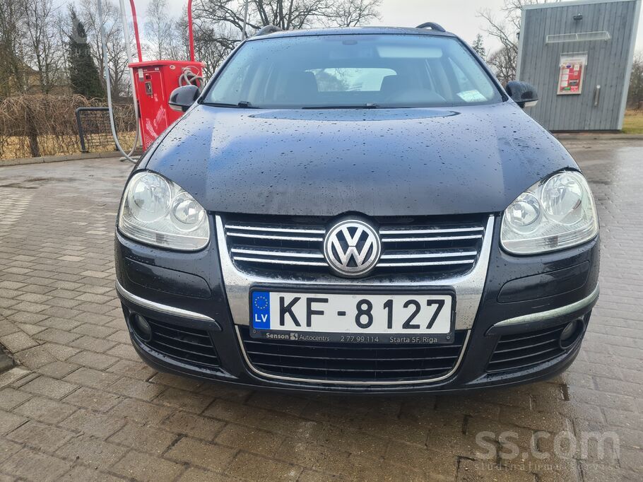 1.9tdi 77kw. Skate uz gadu. 5.0 litri uz 100km un mazak. Skārienjūtīga multi