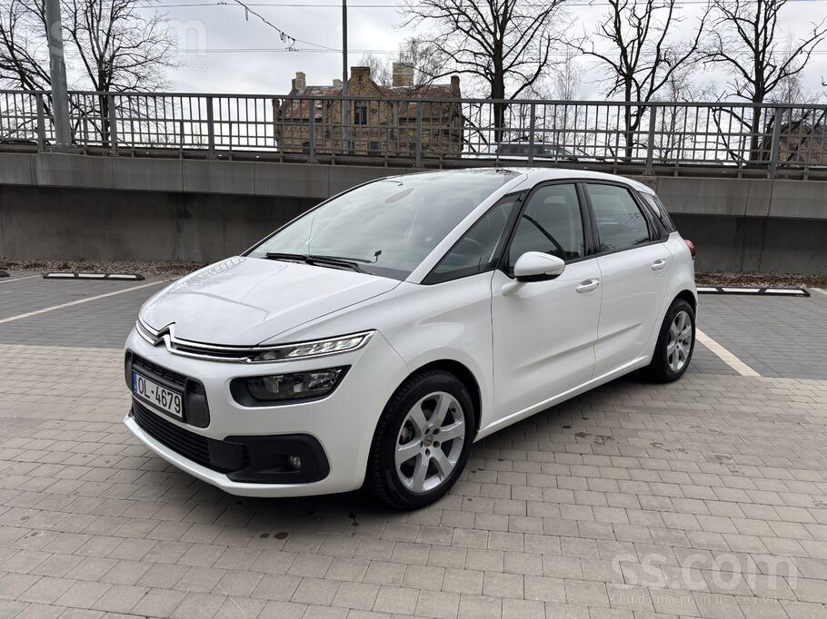 Mazs oriģināls nobraukums, tikko no Vācijas, bez rūsas.
Jauna T A (teica