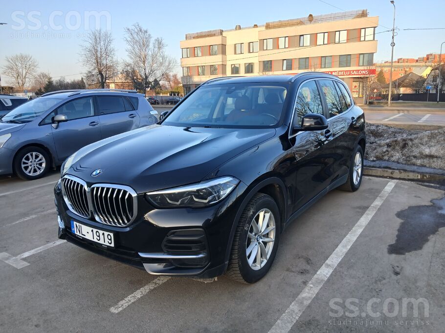 BMW X5 Xdrive30D, pirkts jauns Latvijā, viens īpašnieks. Visas apkopes pie d