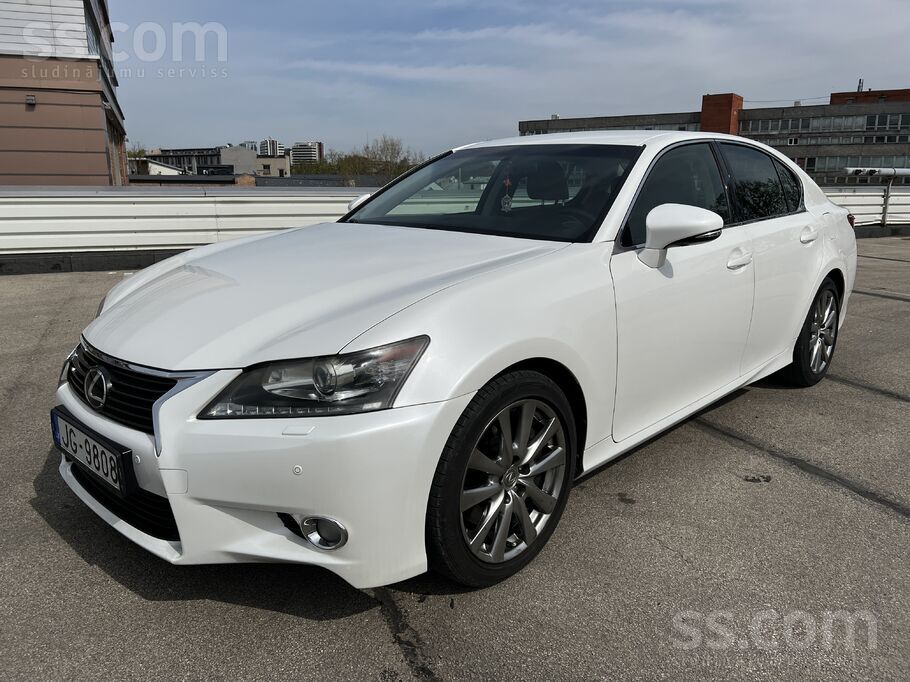 Lexus GS