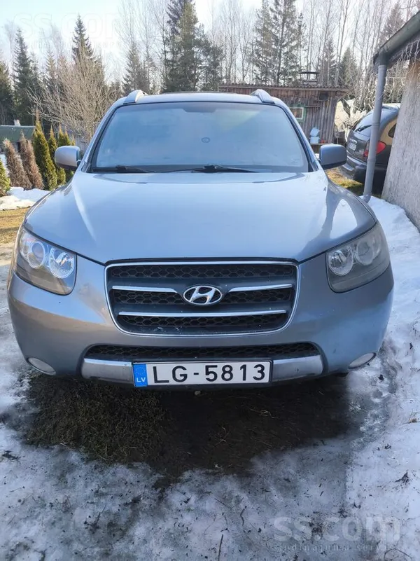 Hyundai Pārdod labu, uzticamu auto. Laba caurgājamība un ļ