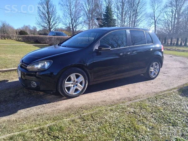 Volkswagen Tiek pārdots uzticams un ekonomisks 2009. gada VW 