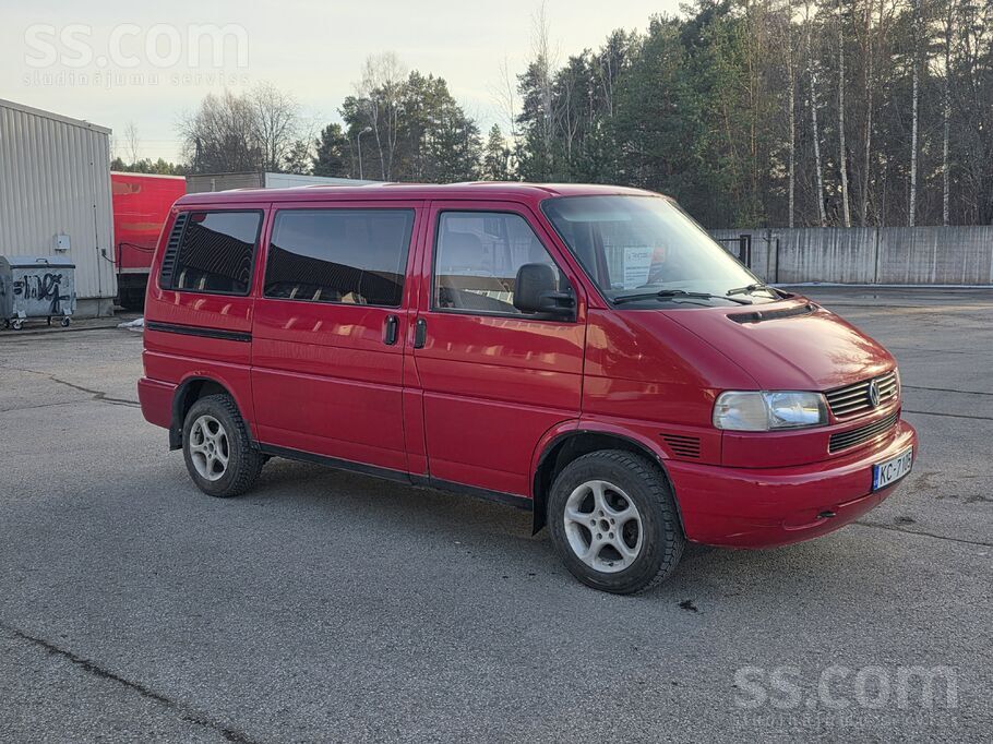 Pārdošanā labs VW Multivan, 2.5 tdi 75kw/102zs, mehāniskā ātrumkārba. Labā t