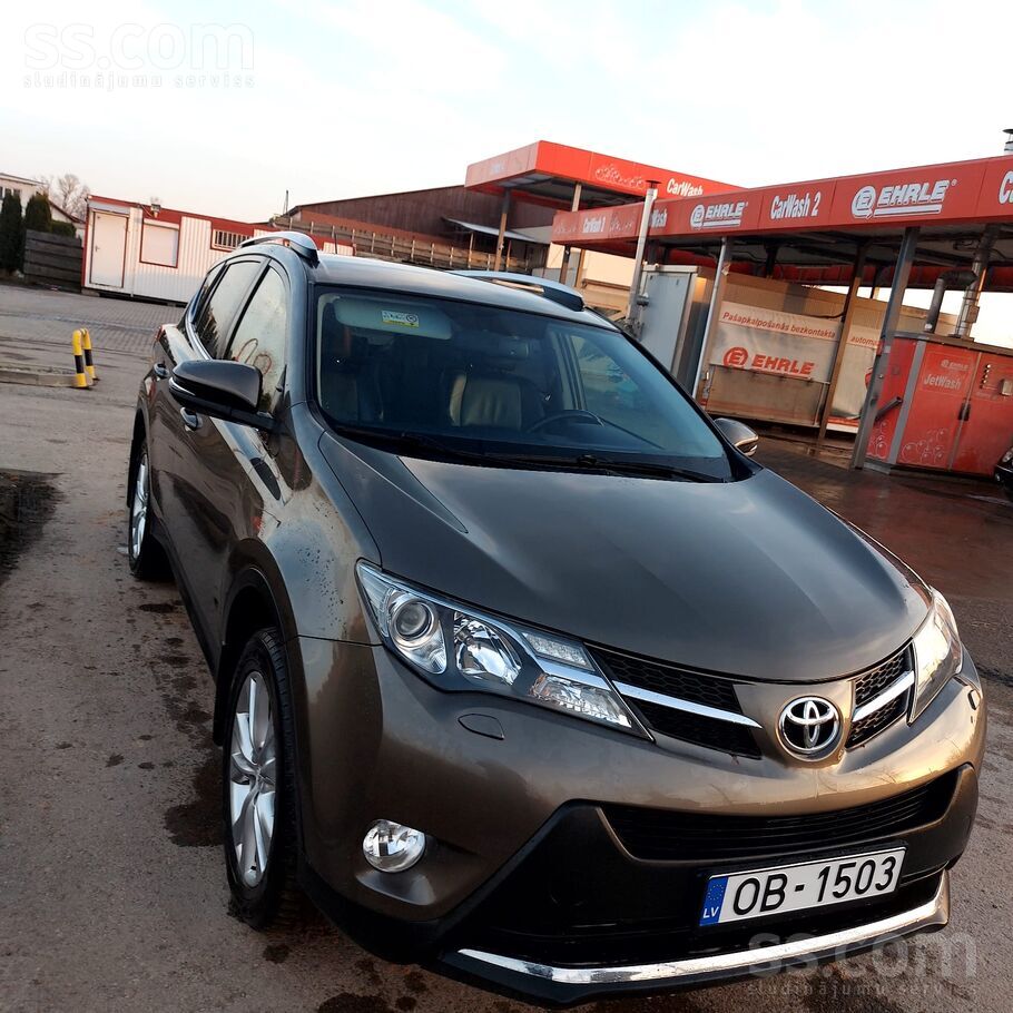 Toyota Rav 4, 110kw, D-4D, 4x4.
Samainīta eļļa un filtrs.
Līdzi nāk ziem
