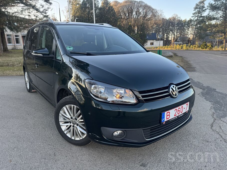 Volkswagen Touran 1.6 Tdi Cup Skaista krāsa, 2 saimnieki- red