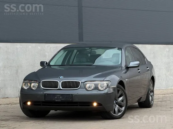 BMW Bmw 730d Sport Paket Laba komplektacija. Original 