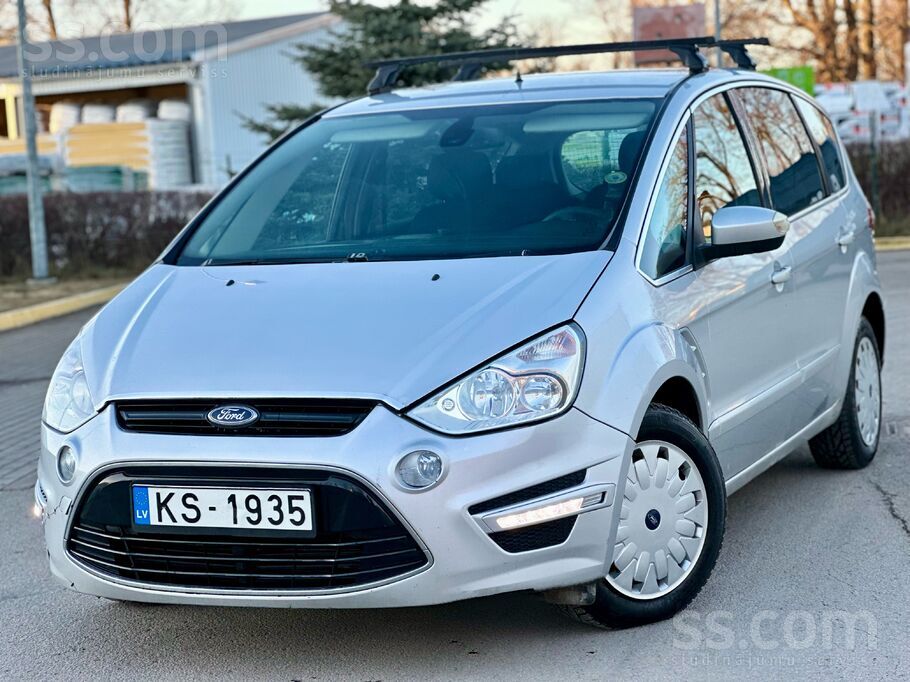Pārdodu Ford Smax, facelift modeli. Manuals. Svaiga TA. Mašīna ir labā darba