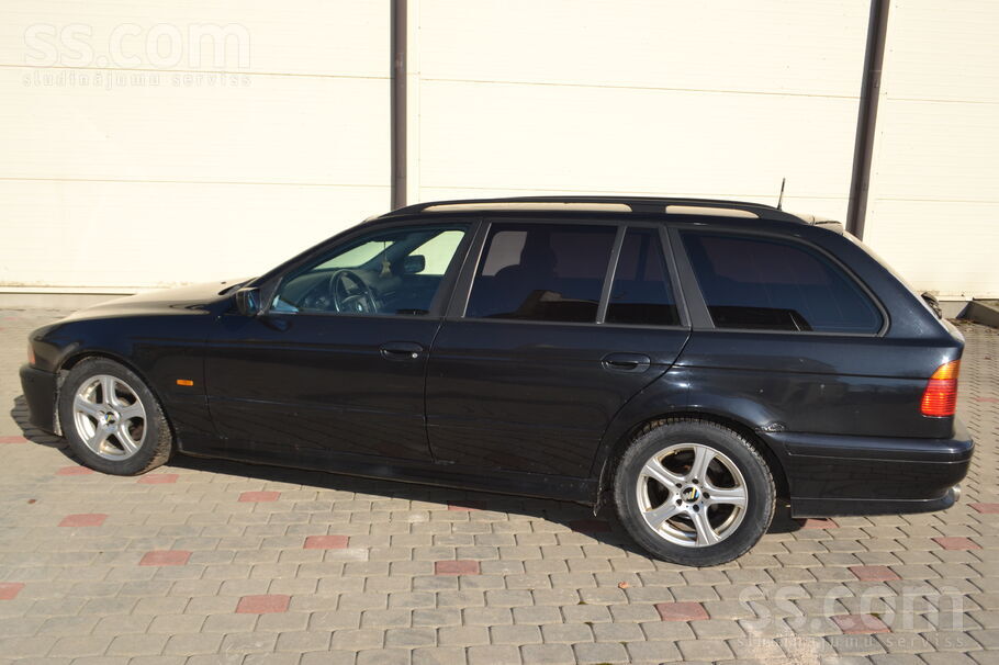 BMW Pārdodu BMW E39 530 touring. Autiņš kā jau tam gad