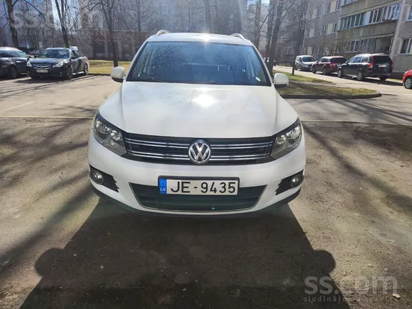 Volkswagen Pārdodu sakarā ar cita auto iegādi. 2 disku komple