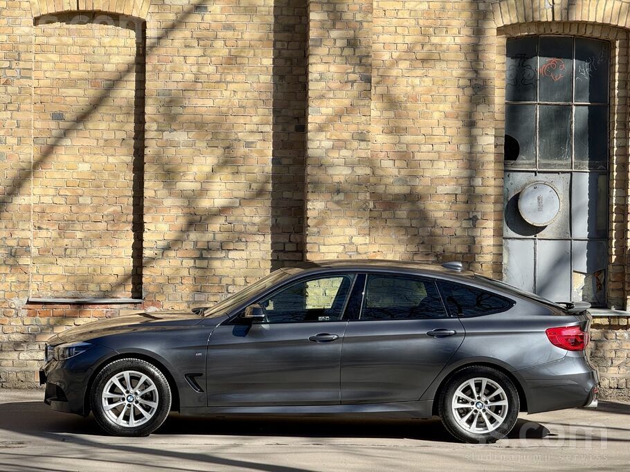 BMW 320Gt xDrive M-Pack
Izcilā tehniskā un vizuālā stāvoklī ar ļoti bagātī