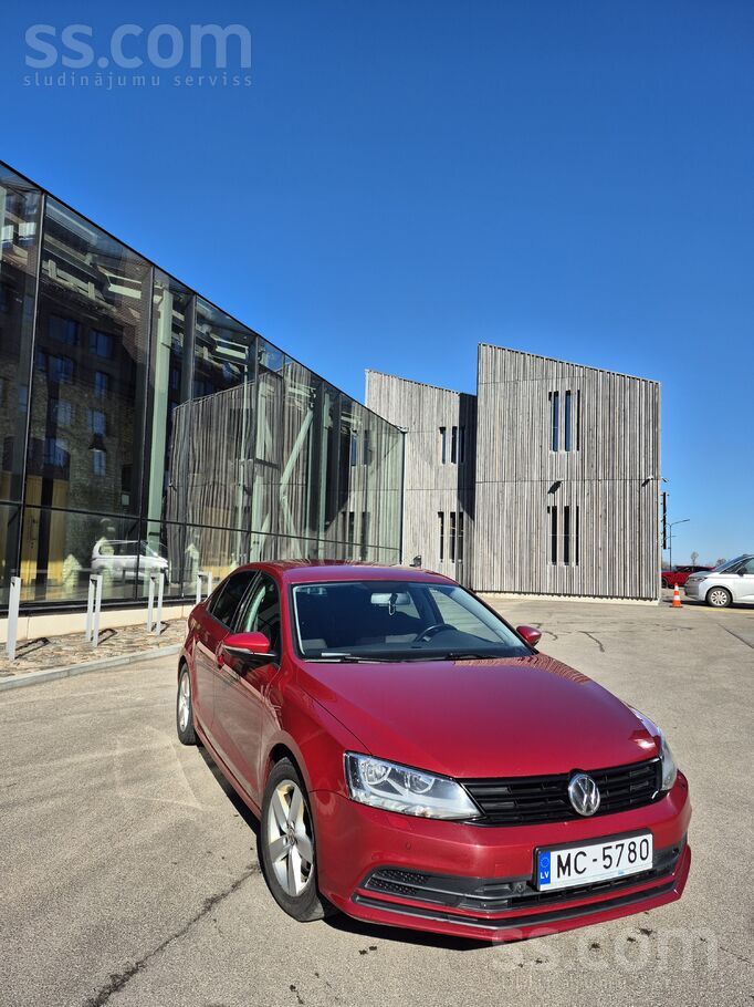 VW Jetta 1.4 Tsi, автомат, 2016 г.
Продаю экономичный и надёжный автомобил