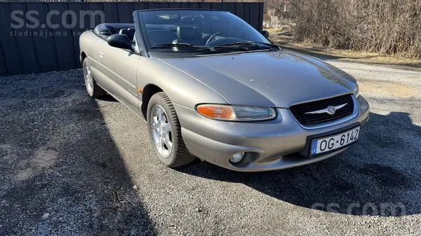 Chrysler Stratus
