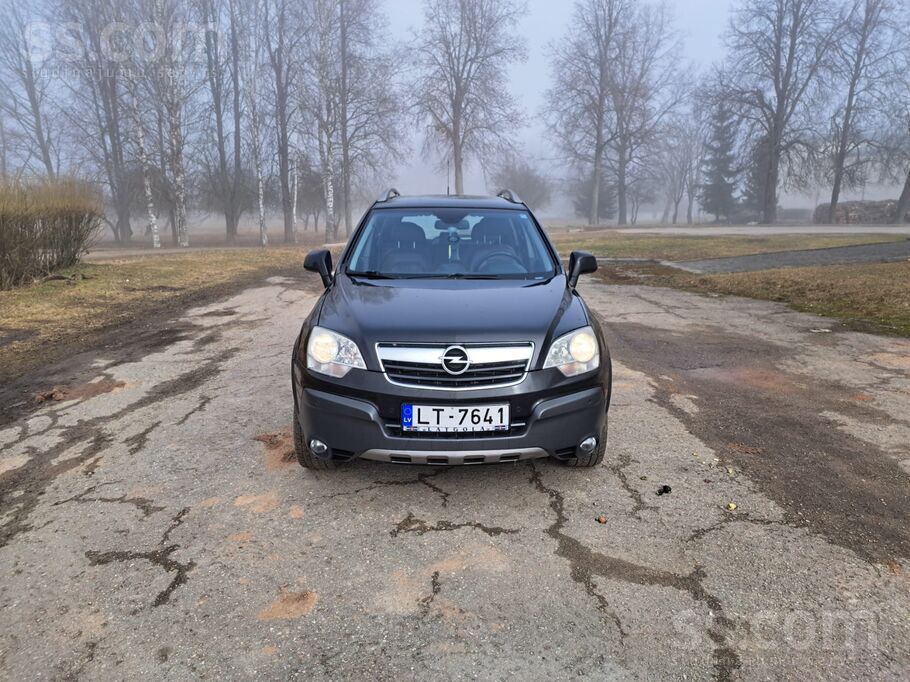 Tiek tirgots Opel Antara 4x4, 2007.gada. Motora tilpums 110 kw, dīzelis, meh
