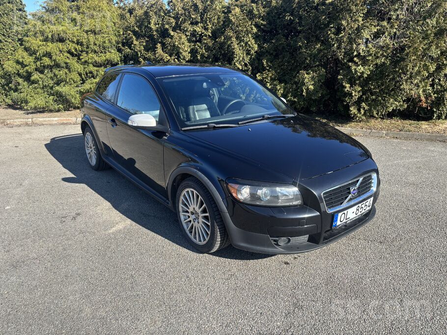 Volvo Pardodu sievas volvo c30. Nesen izieta TA. Auto ne