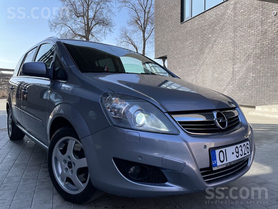 Opel Zafira 2010g 1.9Tdi 110kw. Из Германии по Латвии не ездила, чистый ухож