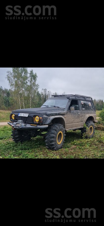 Pārdodu Patrol y60 2.8rd.
Dobinsons Ims 4' melnie amīši un Dobinsons 4' at