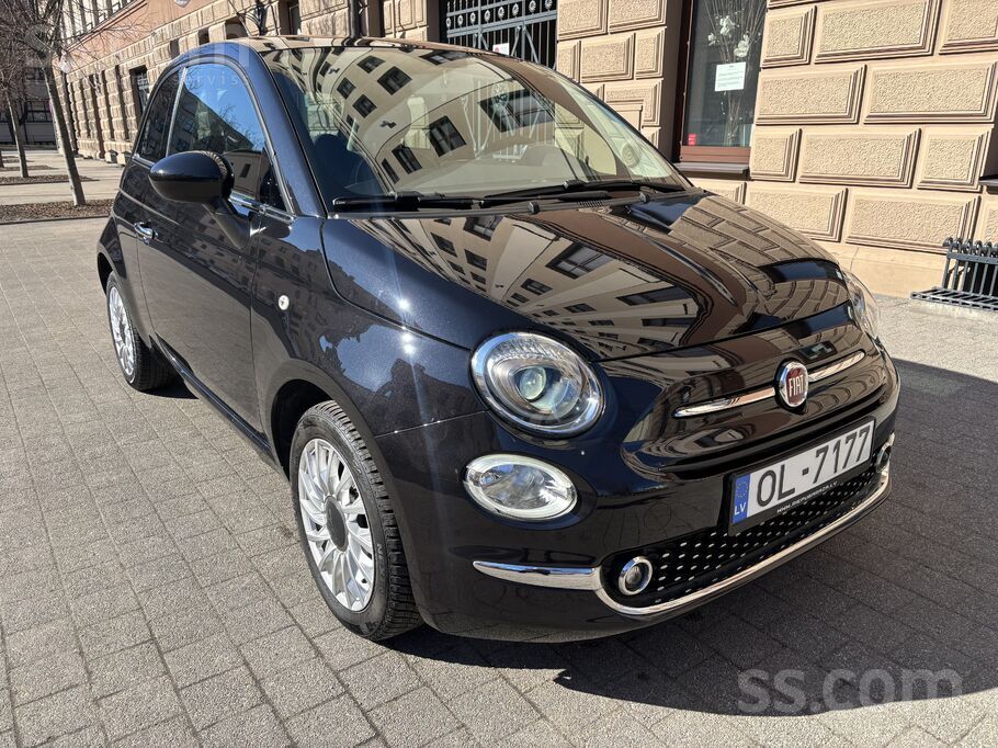 Mazs nobraukums, no Vācijas, bez nobraukuma pa LV.
Fiat 500 Lounge kompl