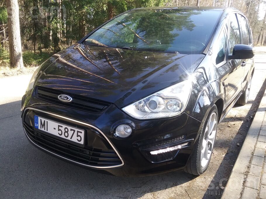 Auto no Itālijas. Viens īpašnieks. Ādas salons,
5 sēdvietas. Tehniska apsk