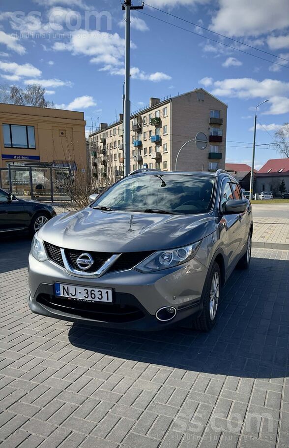 Продаю Nissan Qashai, в хорошем состояние, ТО до 03.2027, 1.2 бензин, 85 kw,