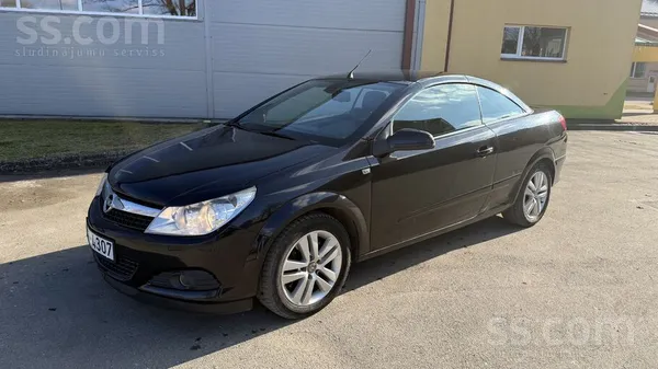 Opel Kabriolets tavai vasarai. Labs, kopts auto. Viss s
