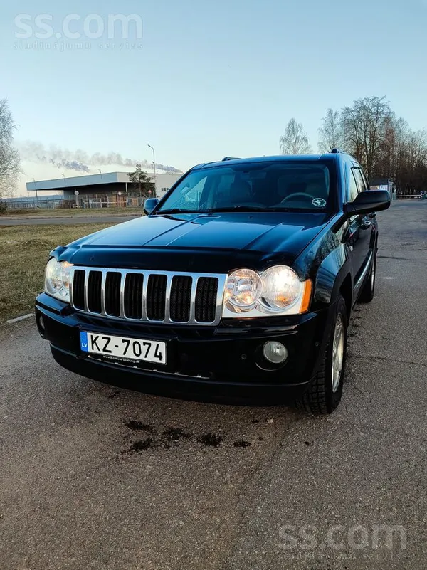 Jeep Pārdodu auto teicamā vizuālā un tehniskā stāvoklī.