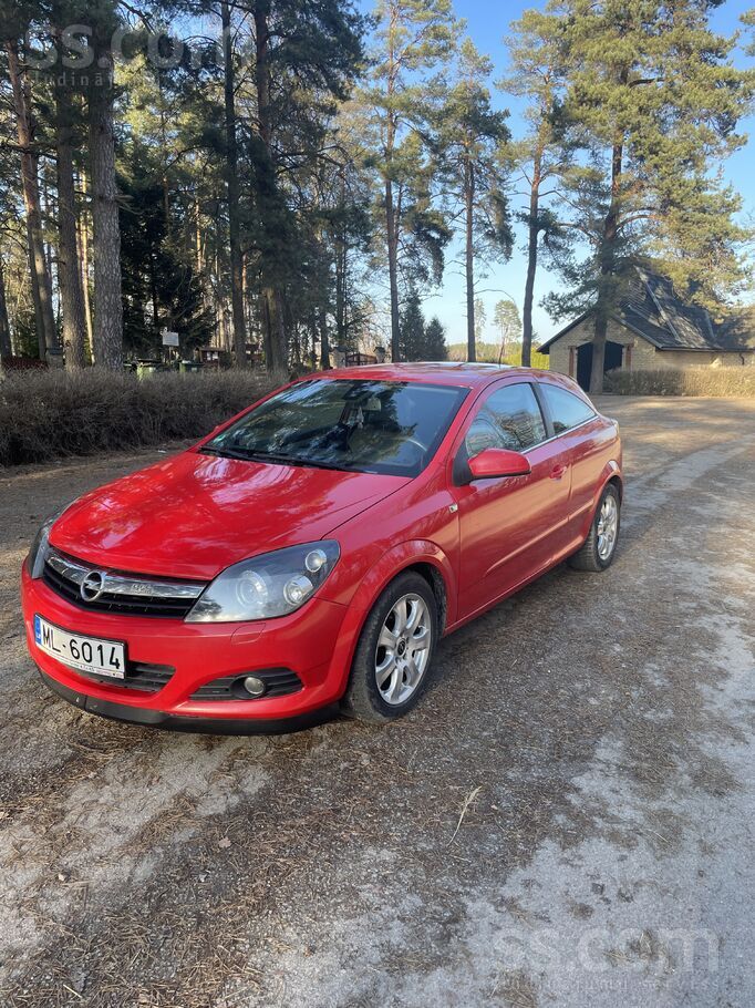 Opel Pārdodu 2006 gada Opel Astra kupeju - 1.9 dīzelis 