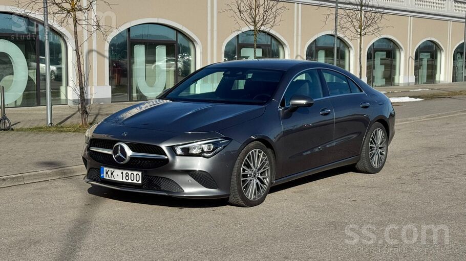 Pārdodas Mercedes-Benz Cla180 visskaistākajā krāsā. Sedans. Benzīns. Automaš