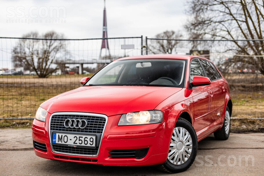 Audi Audi A3 ar 2.0 Tdi dīzeļdzinēju un manuālo ātrumkā