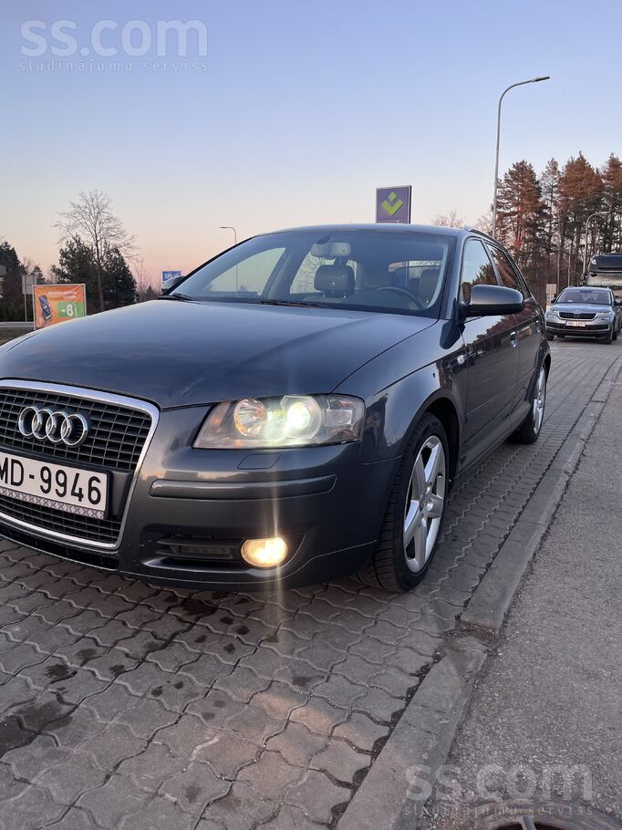 Audi Продаю А3 в хорошей комплектации и нормальном техн