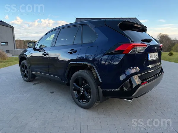 Toyota Pārdod Toyota Rav4, 2021. gada, ļoti labā tehniskā