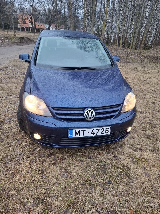 Pārdodu Golf Plus teicamā tehniskā kārtībā ar automāta kārbu
Auto pirms 4