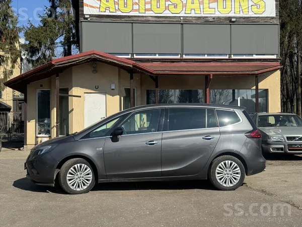 Opel Ievests Opel Zafira Tourer 2.0 cdti 1956cm3 121 kw