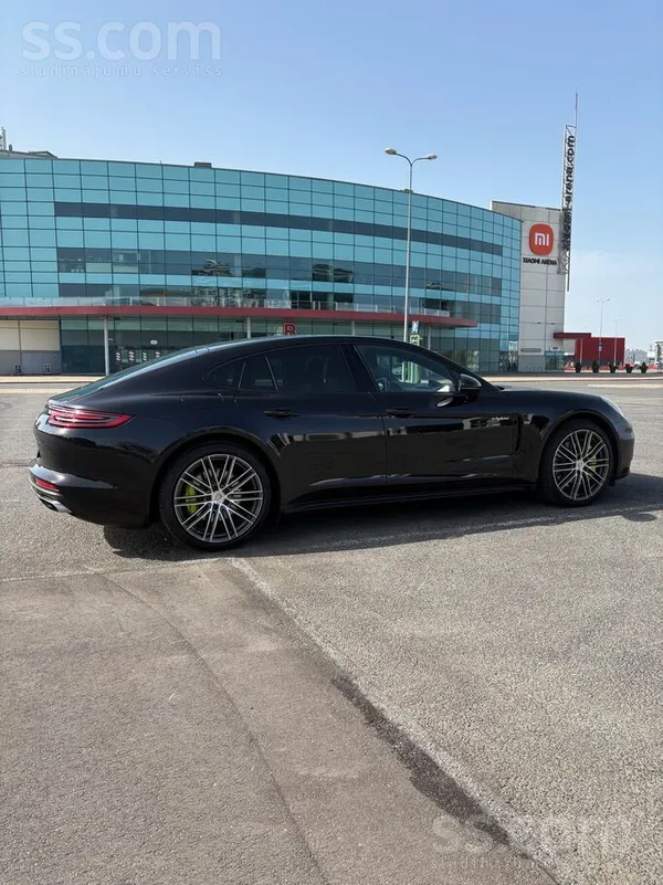 Продам Porshe Panamera 4 E-Hybrid, 243 kw, 330zs, 2017, 72000 km - в отлично